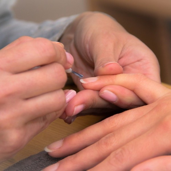 Lucir uñas sanas y bonitas